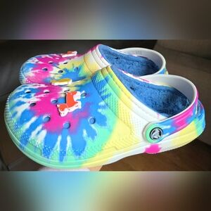 Unisex SZ 5 Men's/7 Women's CROCS CLASSIC LINED TIE DYE Clogs